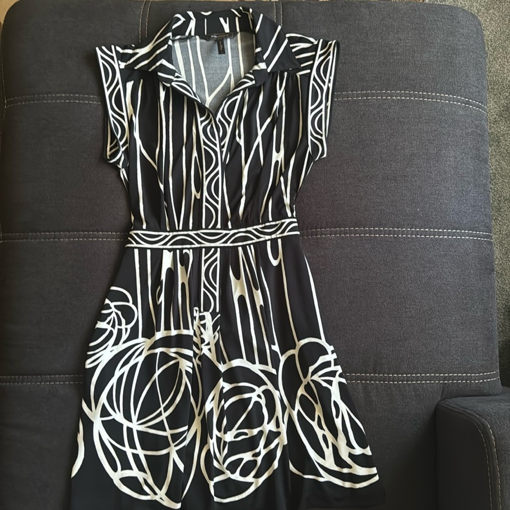 BCBGMAXAZRIA Collared Black Sleeveless Dress Size Small